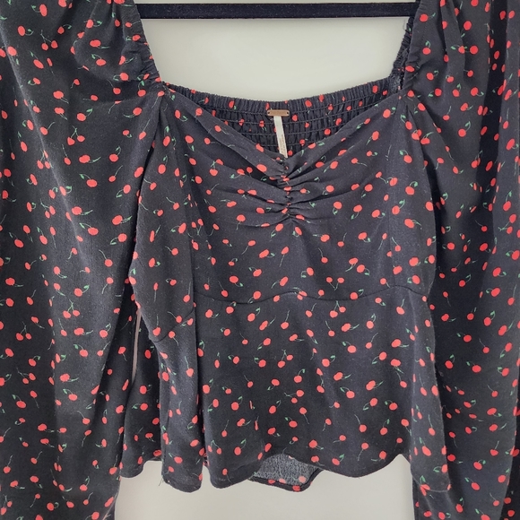 Free People Black Cherry Print Crop Long Sleeve Blouse - Picture 4 of 4